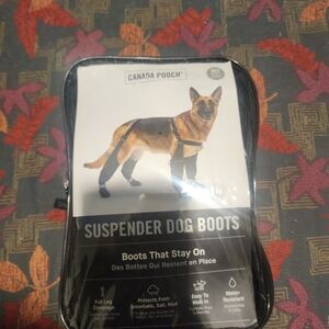 Canada Pooch Black Suspender Dog Boots Size 2 Short